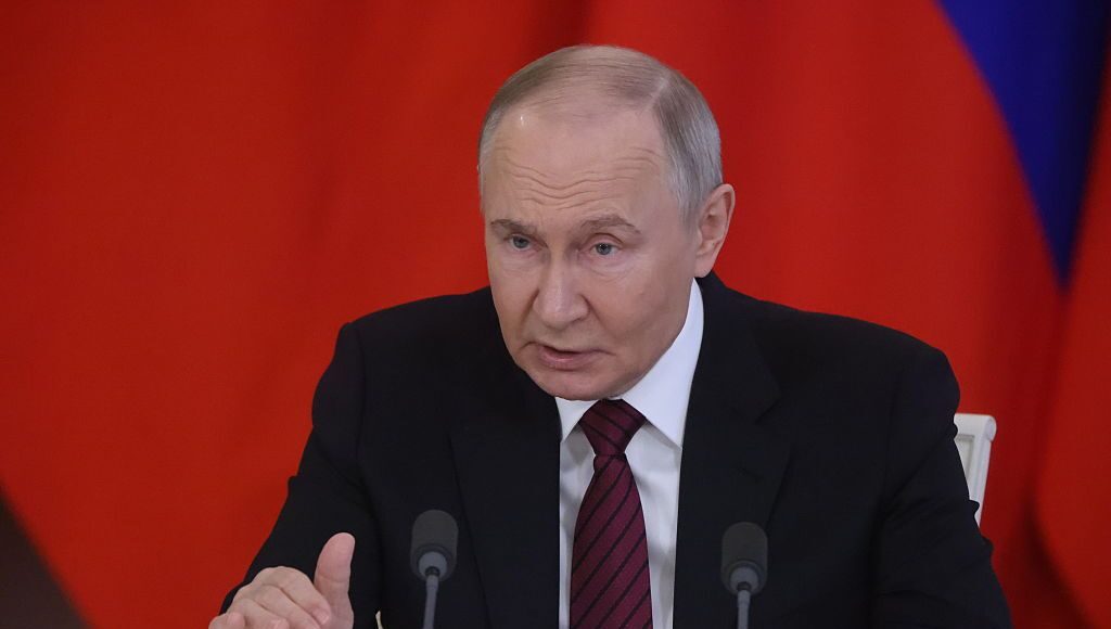 პუტინი