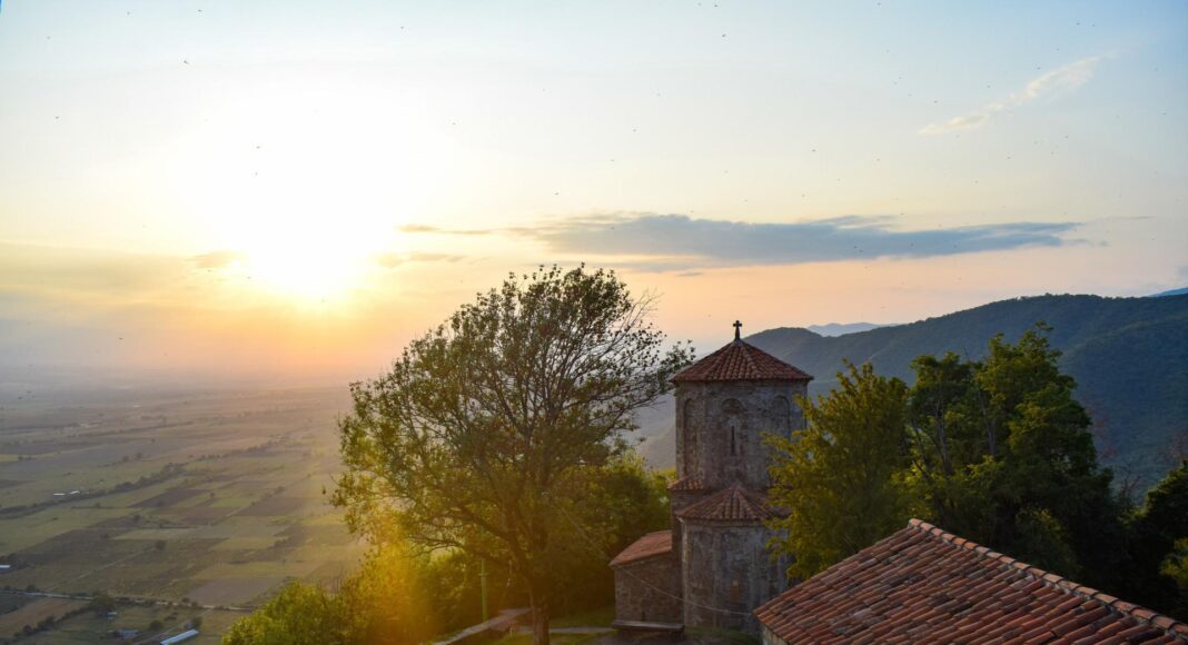 ნეკრესი