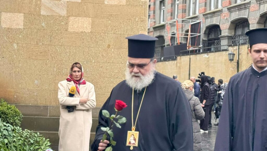 1774257963-fotooo-1024x655