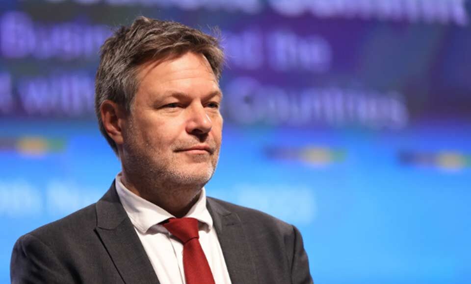 1774513079-Robert-Habeck