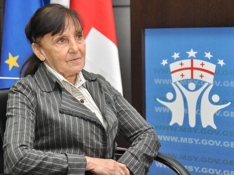 1781540469-neli-saladze